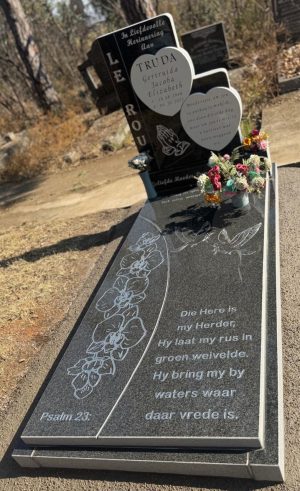 S 102 - Full Tombstones